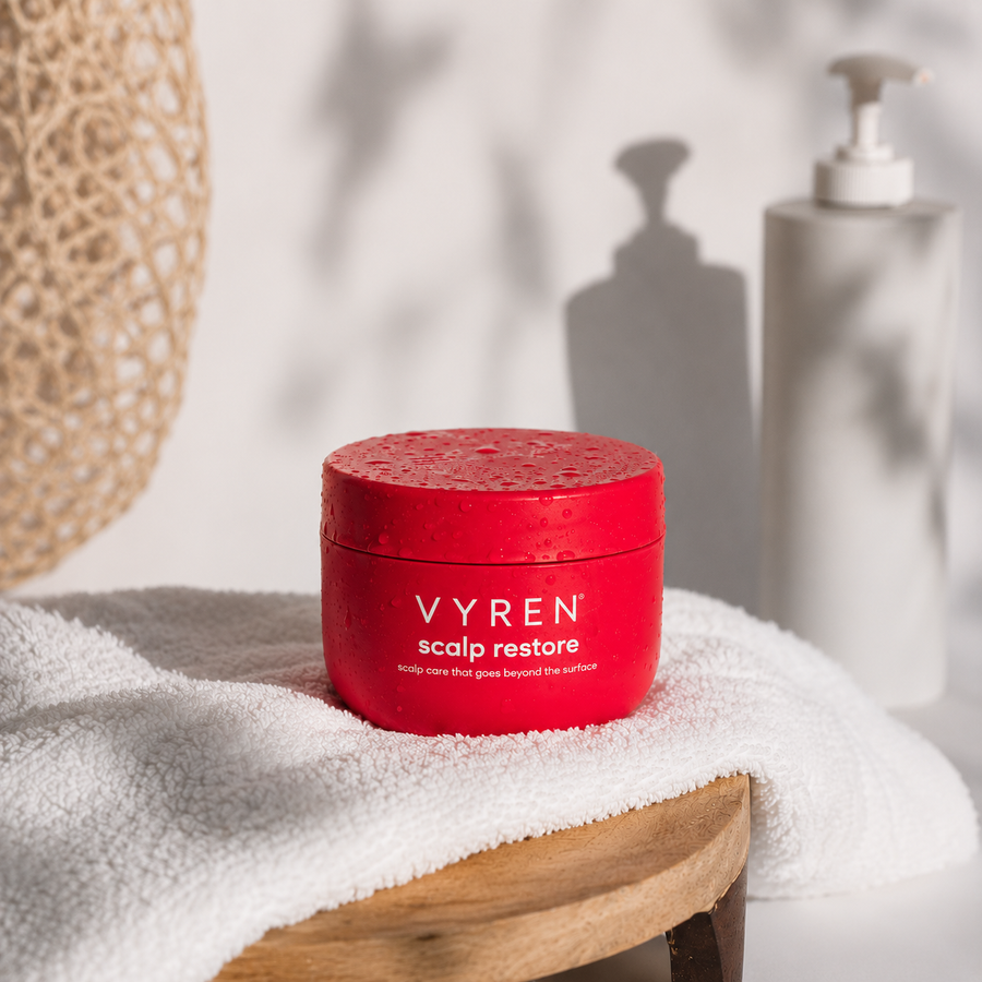 Revivir + Restaurar el Exfoliante del Cuero Cabelludo VYREN
